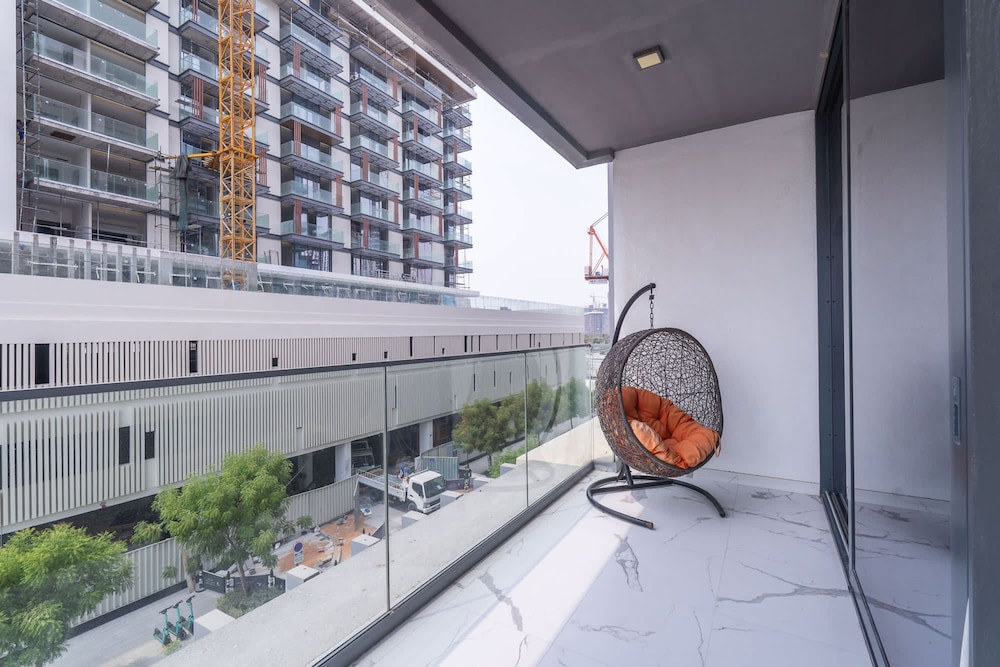 Cool 1-bedroom Apartment at The Pinnacle in Dubai Hills