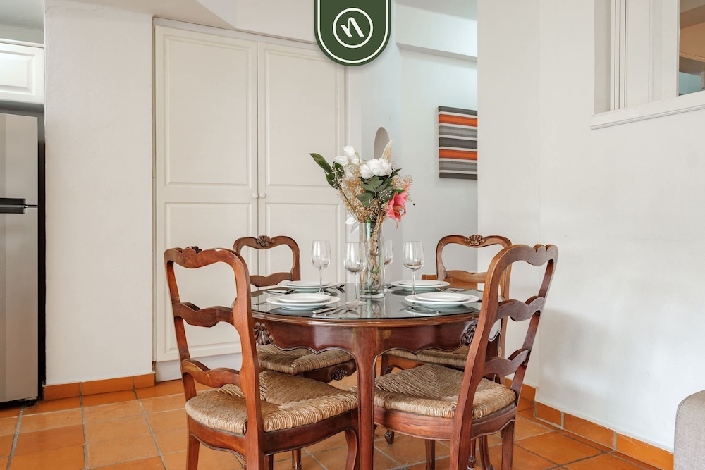 One Beach Street 310 C