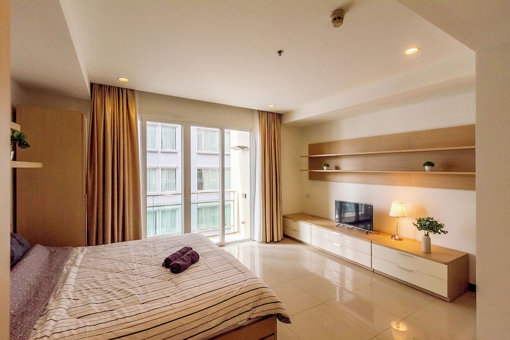 TC Contel At Sukhumvit Soi 11