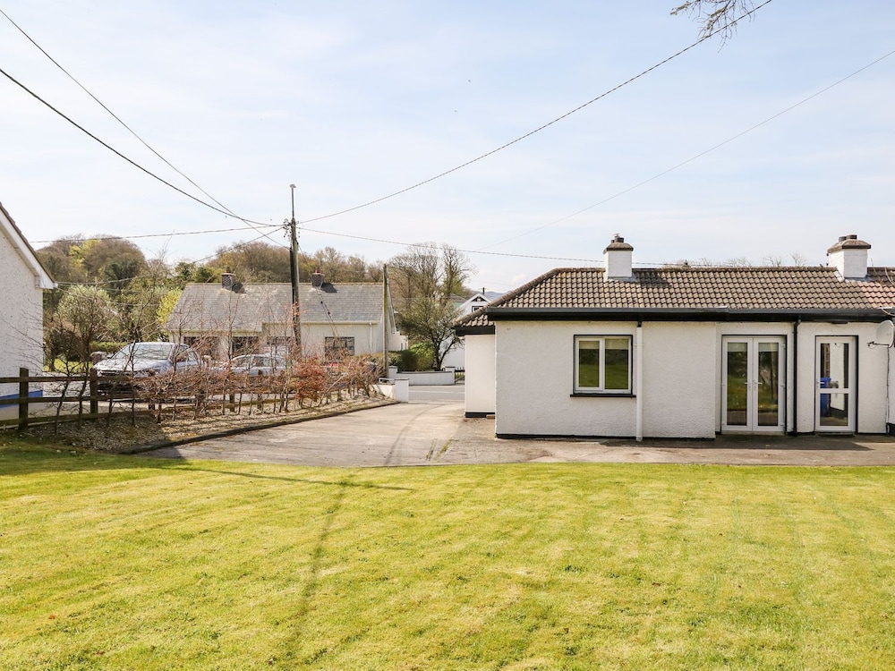 Bridgetown Cottage