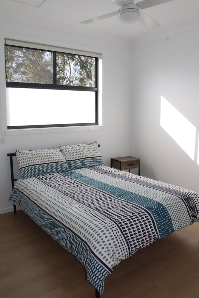 Minto Lodge Sydney view 4