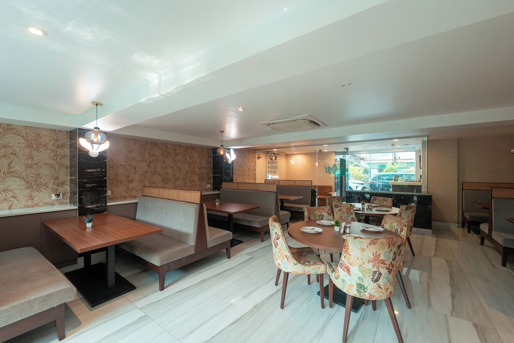 Treebo Premium Nova Candolim with Pool and spa