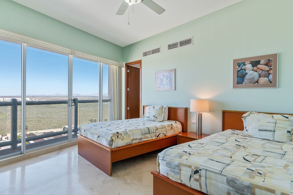Luna Blanca 0801-2BR by Kivoya