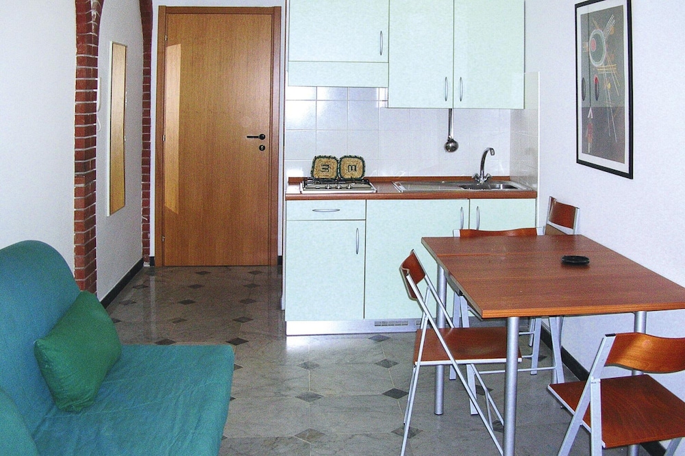 Apartment in Pietra Ligure photo 4