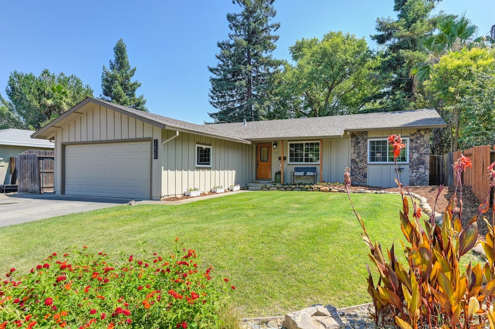 Family-friendly Getaway Near Slide Hill Park 3 Bedroom Home by RedAwning - Property Image 16