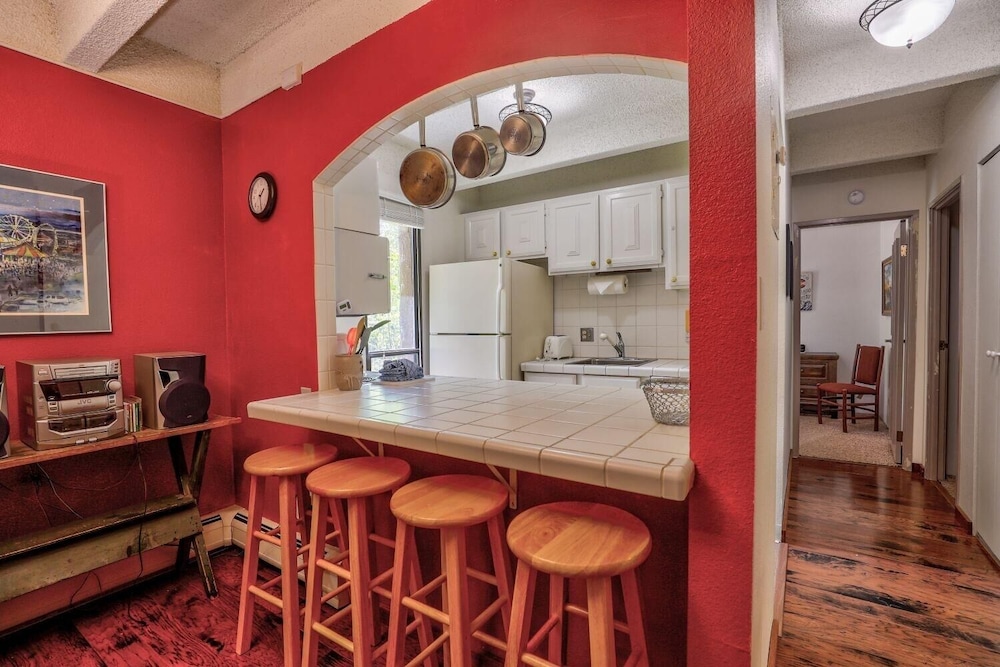 Ten Mile Island 119c 2 Bedroom Condo by RedAwning