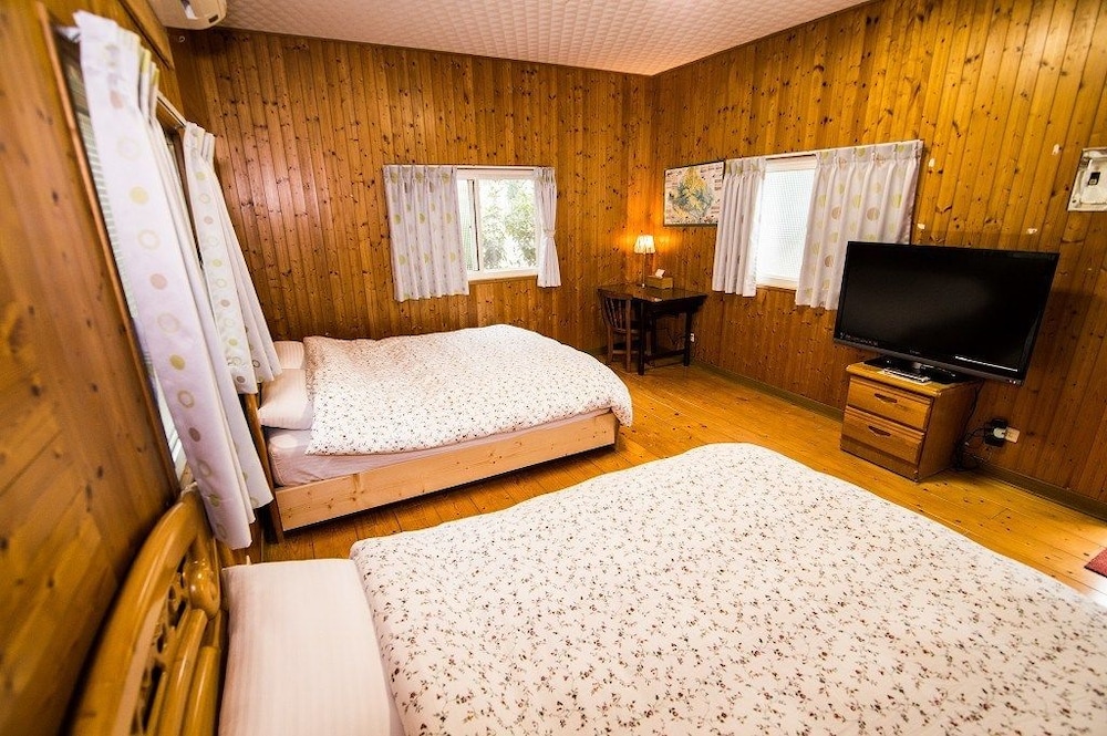 Fong Chou Cottage