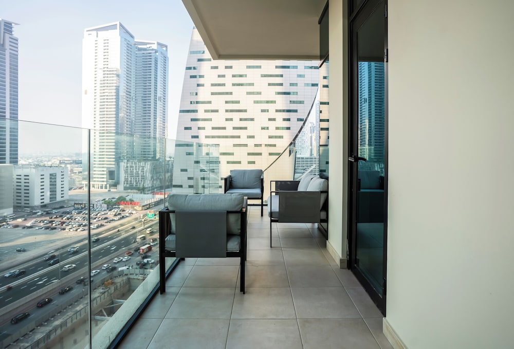 Brandnew LUX 1BR in Missoni Urban Oasis