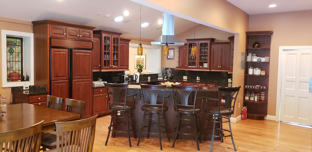 Leesburg Vacations - The Manor at Courtland Farm - Property Image 57