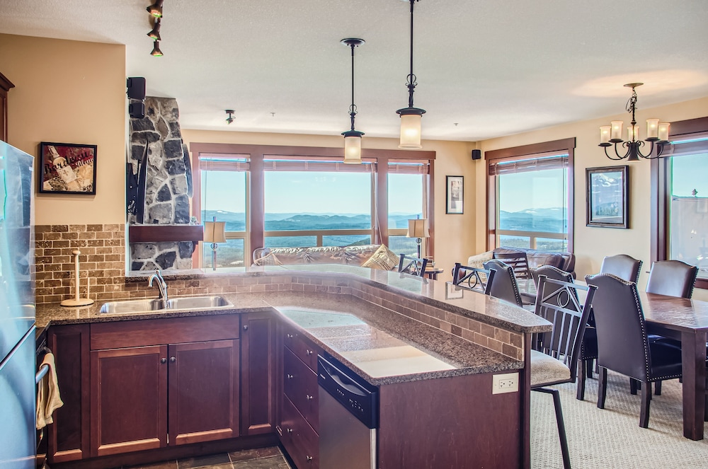Stonegate Resort by Okanagan Premier