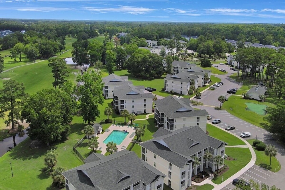 River Oaks 30h 2 Bedroom Condo