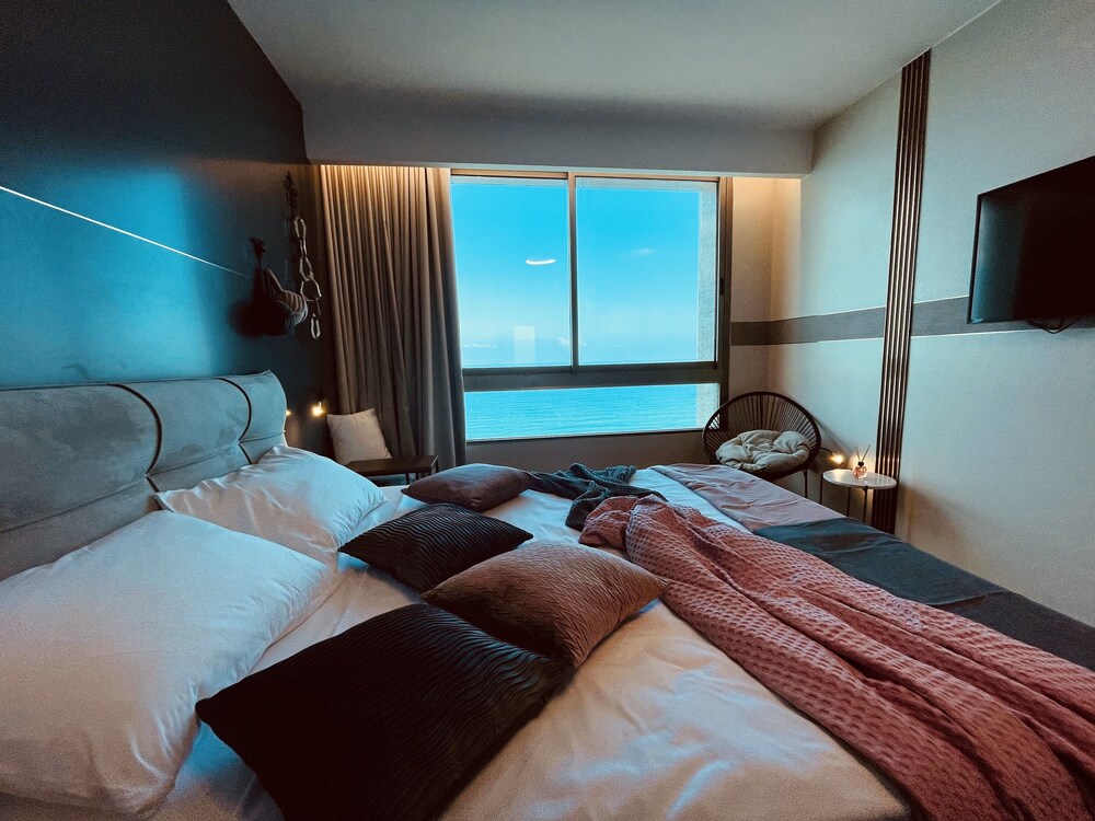 Carmel Holiday Apartments