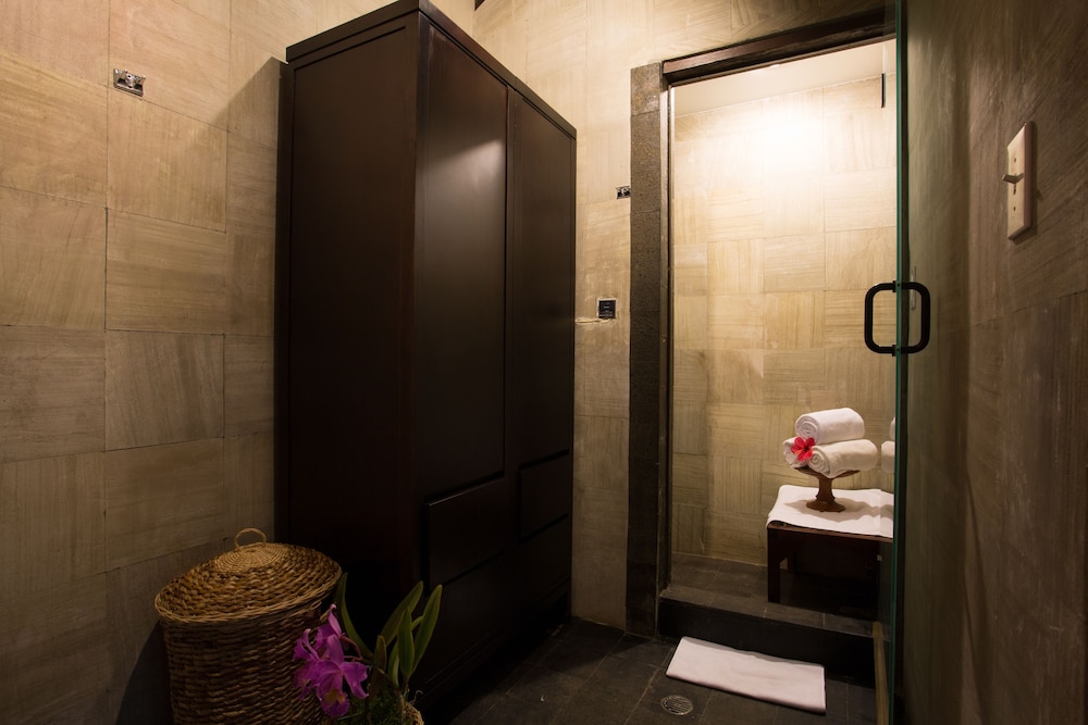 Palau Pacific Resort 35