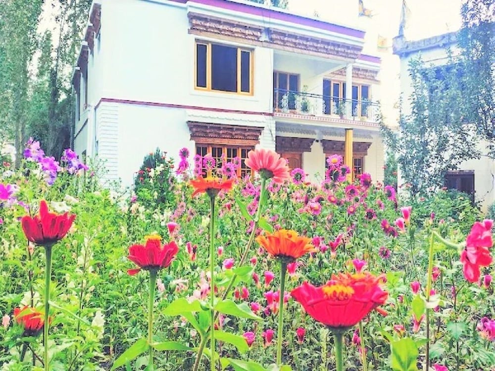 Galaxy Guest House