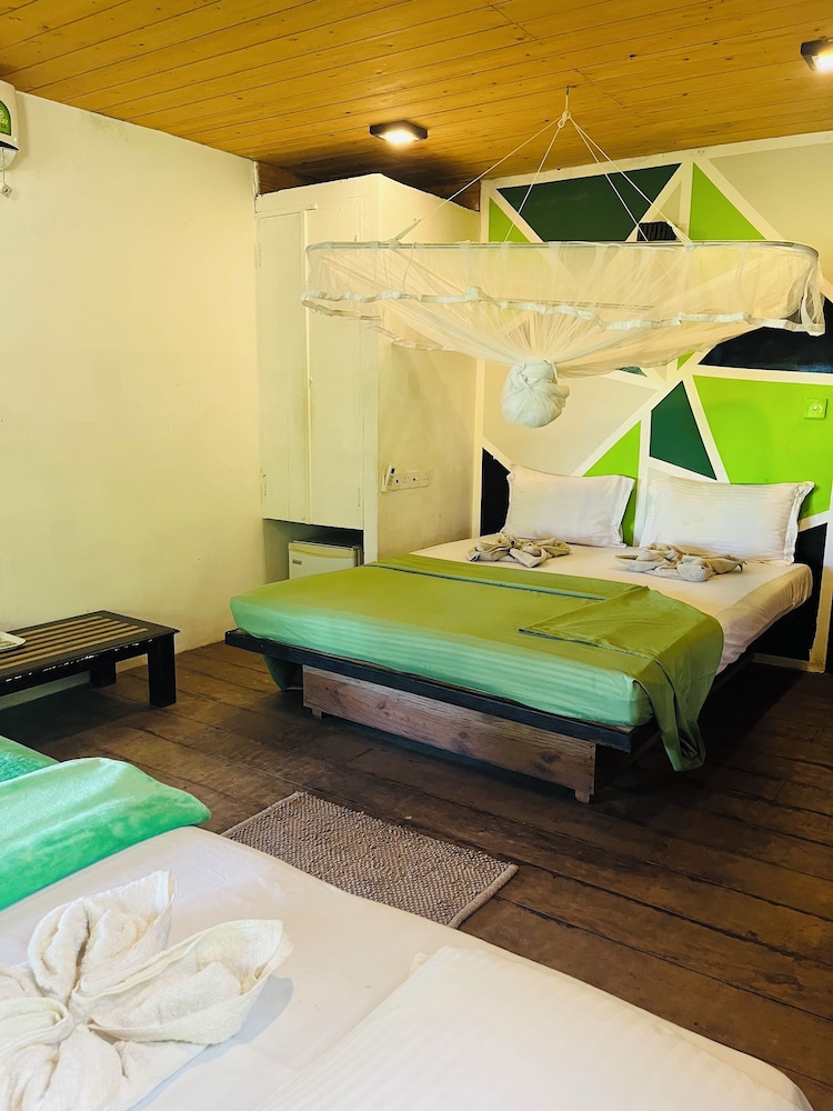 Leisure Land Villas