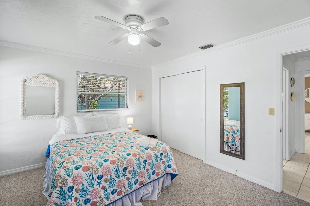 Sand Dollar Cottage