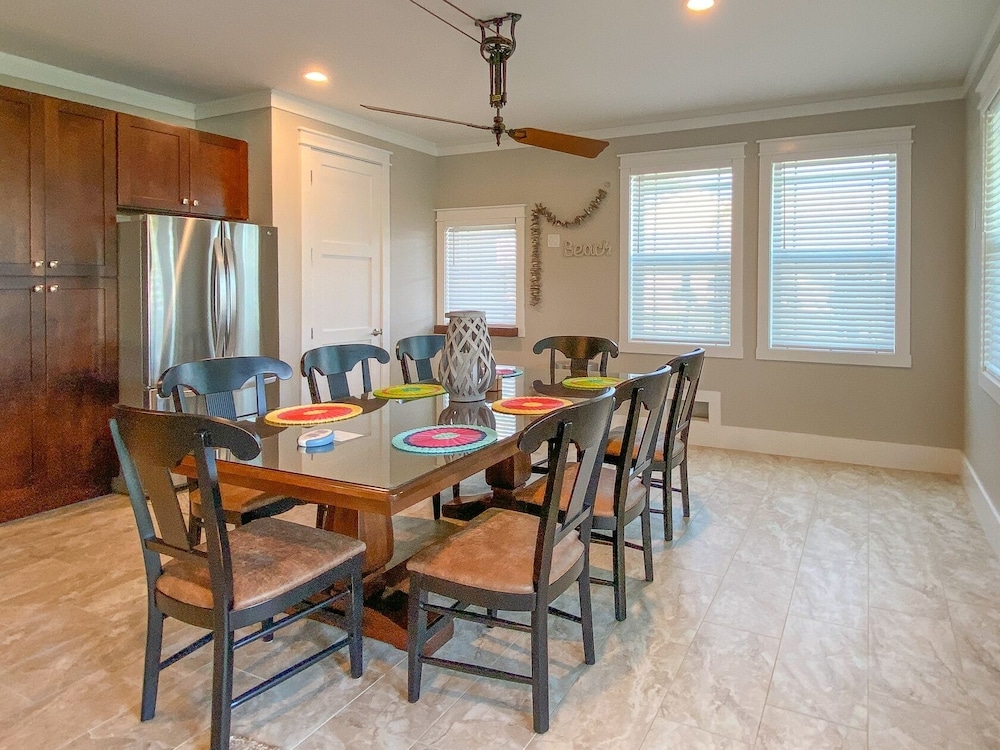 135 Island Escape: 5br Home W/ Pool And Spa! 5 Bedroom Home