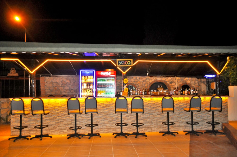 Native Otel - Image 10