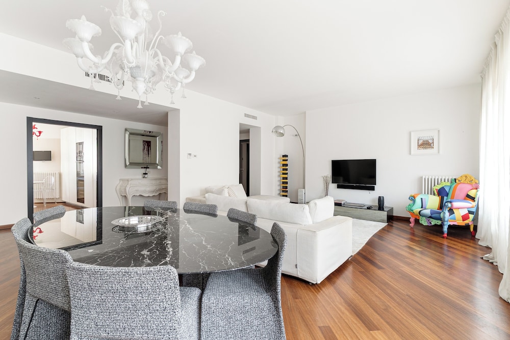 Brera Apartments in Dateo