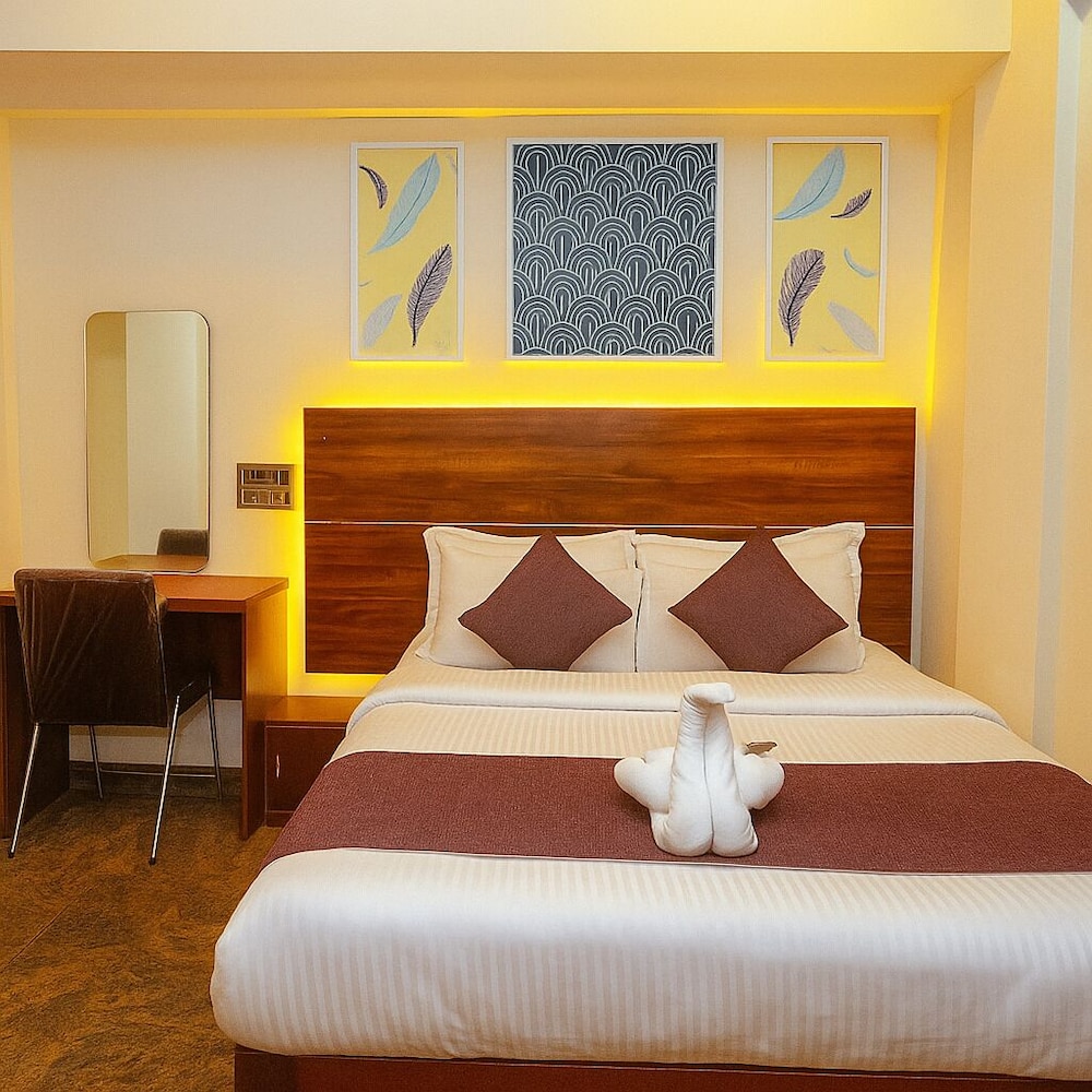Hotel Maitreya Inn