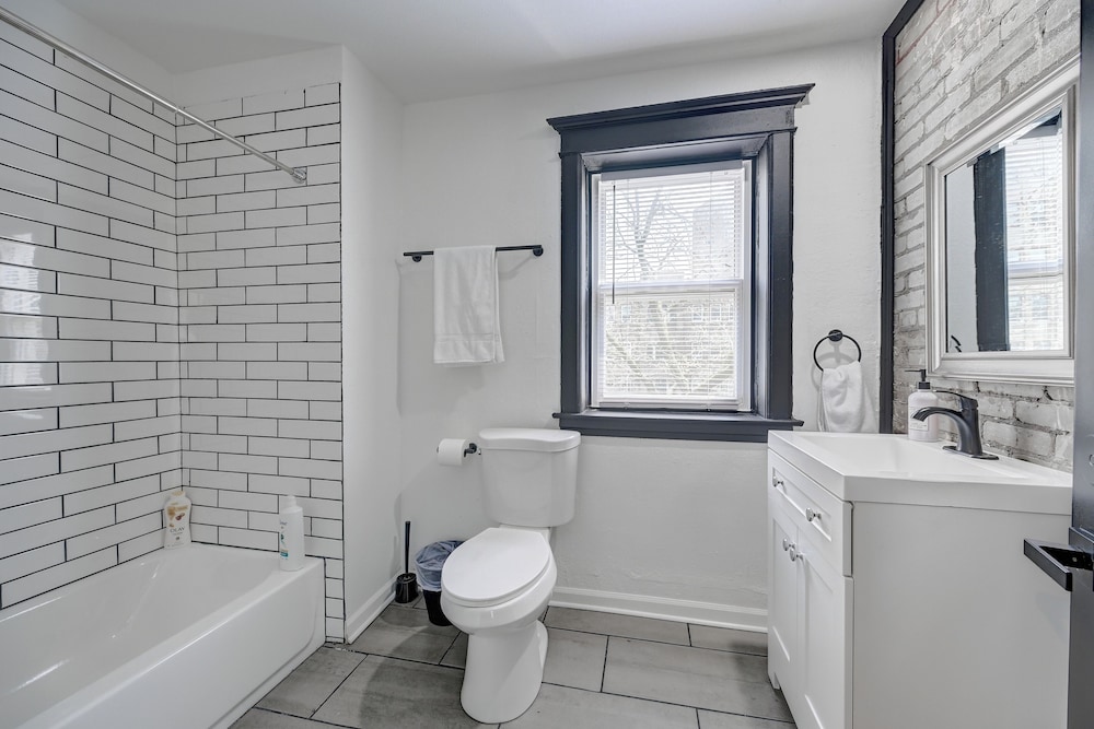 ROVE LIVING/KB - Prospect