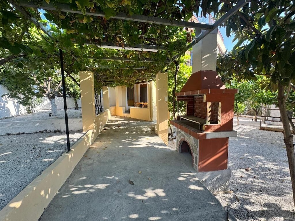 Amalthia House