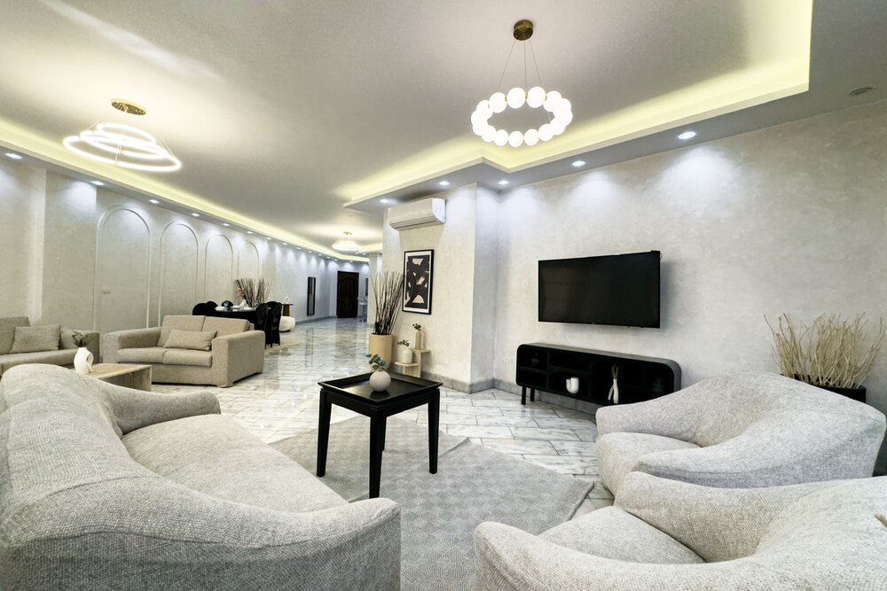 Xuru New Cairo - 15 Min to Airport