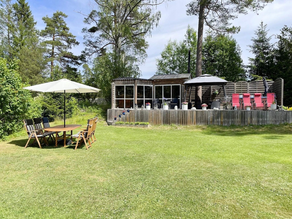 Cozy Summer Retreat in Graddo