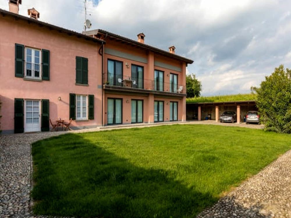 Apartment in Iseo With Pool Views
