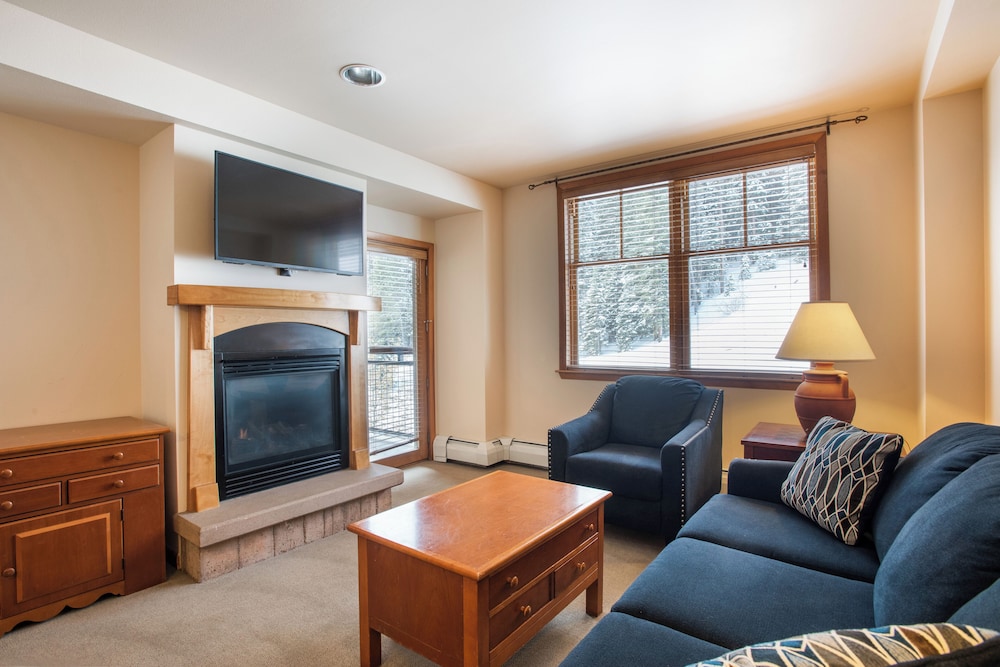 Winter Park CO - Zephyr Mountain & Fraser Crossing/Founders Pointe Condos