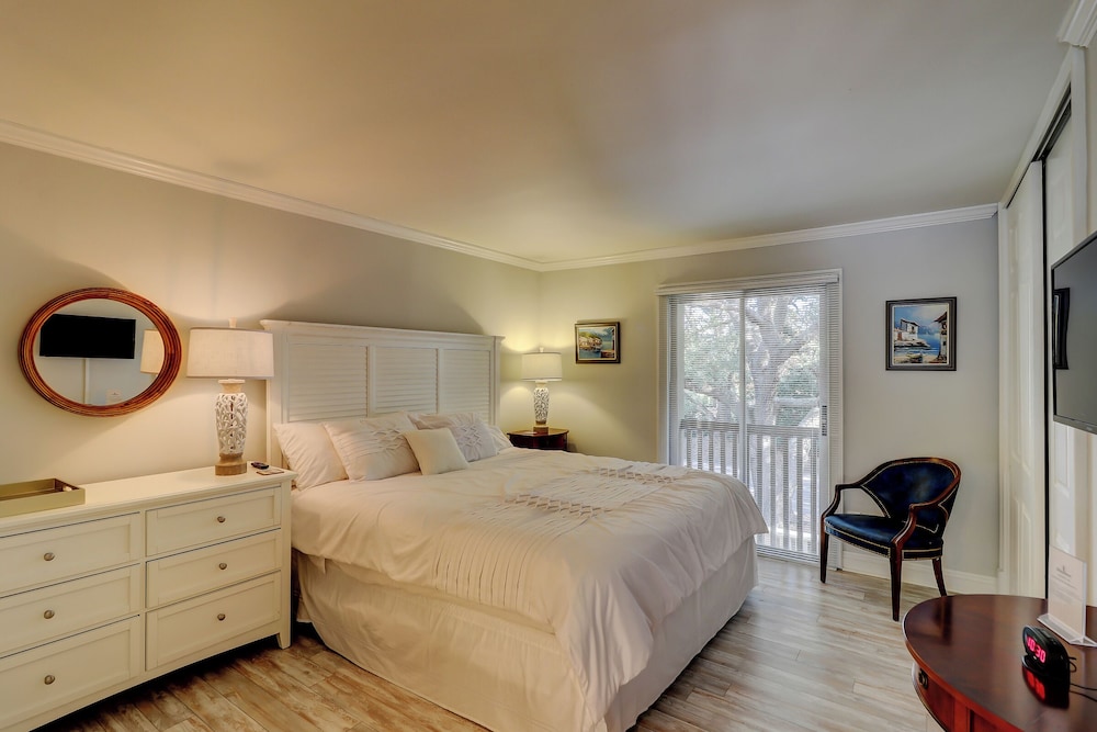 82 Fairway Lane at The Sea Pines Resort view 2