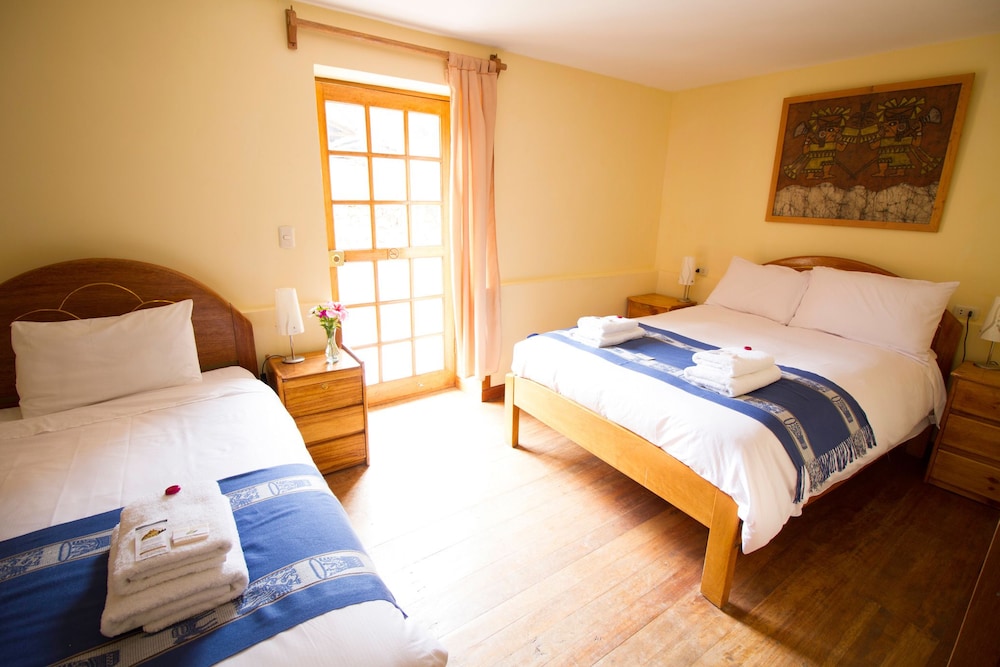 Apu Lodge B&B view 5