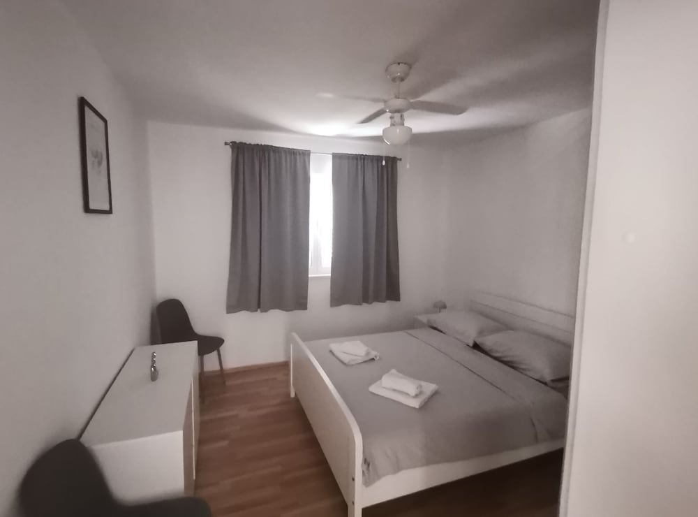 Perfect Getaway Near Korčulas Scenic Sights and Beaches