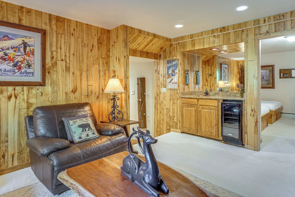 Steps to Ski Shuttle: Breckenridge Home w/ Hot Tub