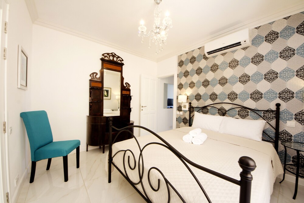 AG3 - Casa Rooms view 3