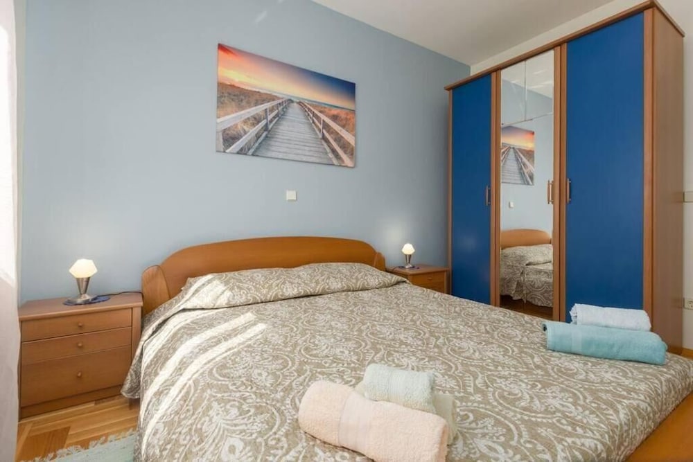 Apartment Beni