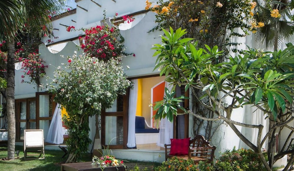 Hotel My Blue Hotel - Image 1