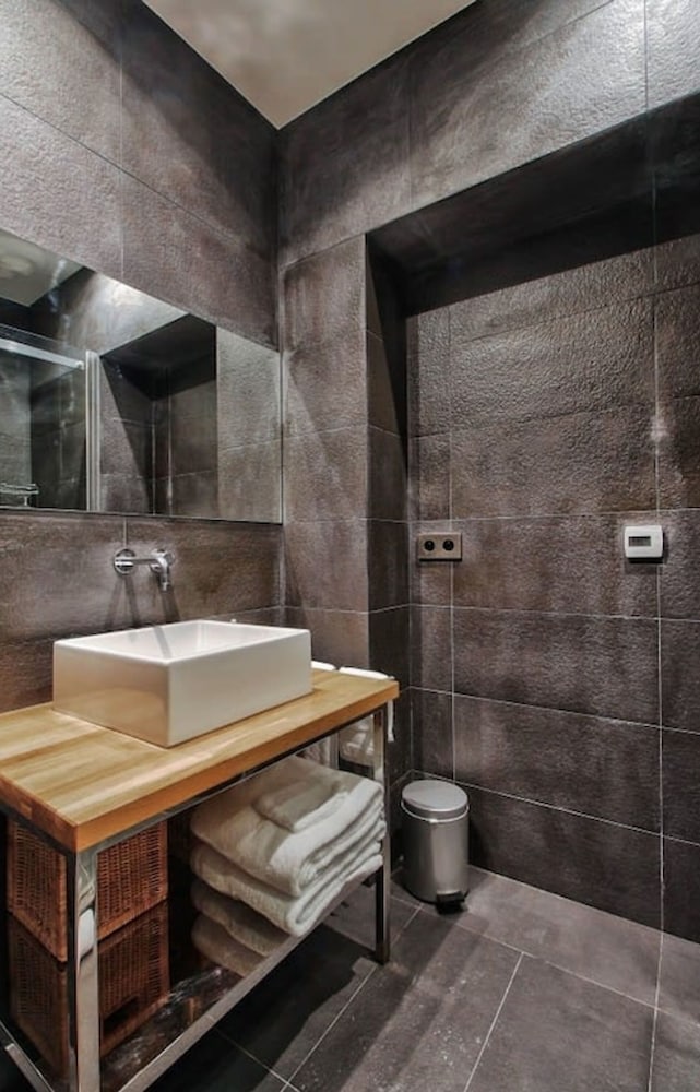 Jardin Priv Gorgeous 3 Bed House in Le Marais