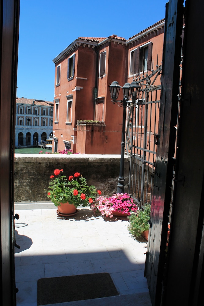 Lion Morosini Palace