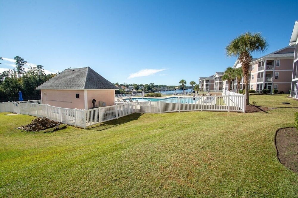 Waterway Village 17b 2 Bedroom Condo