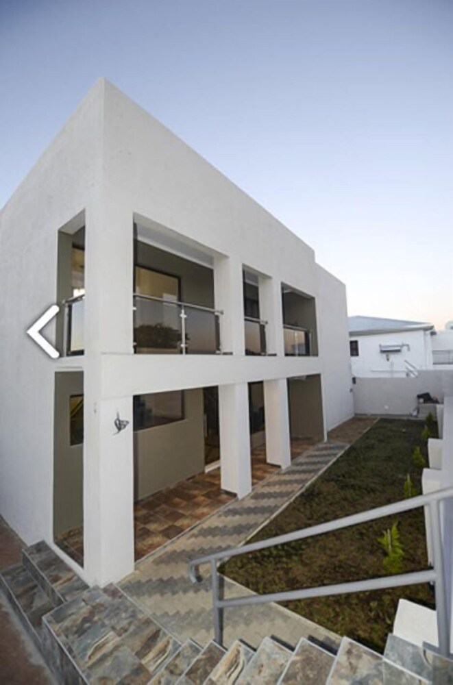 Discovery Guest House