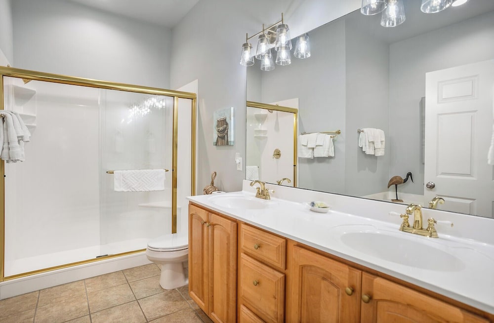Tasteful 2 Story 4 Bedroom, 4 Bath Home! New on Rental Program, Sleeps 12!