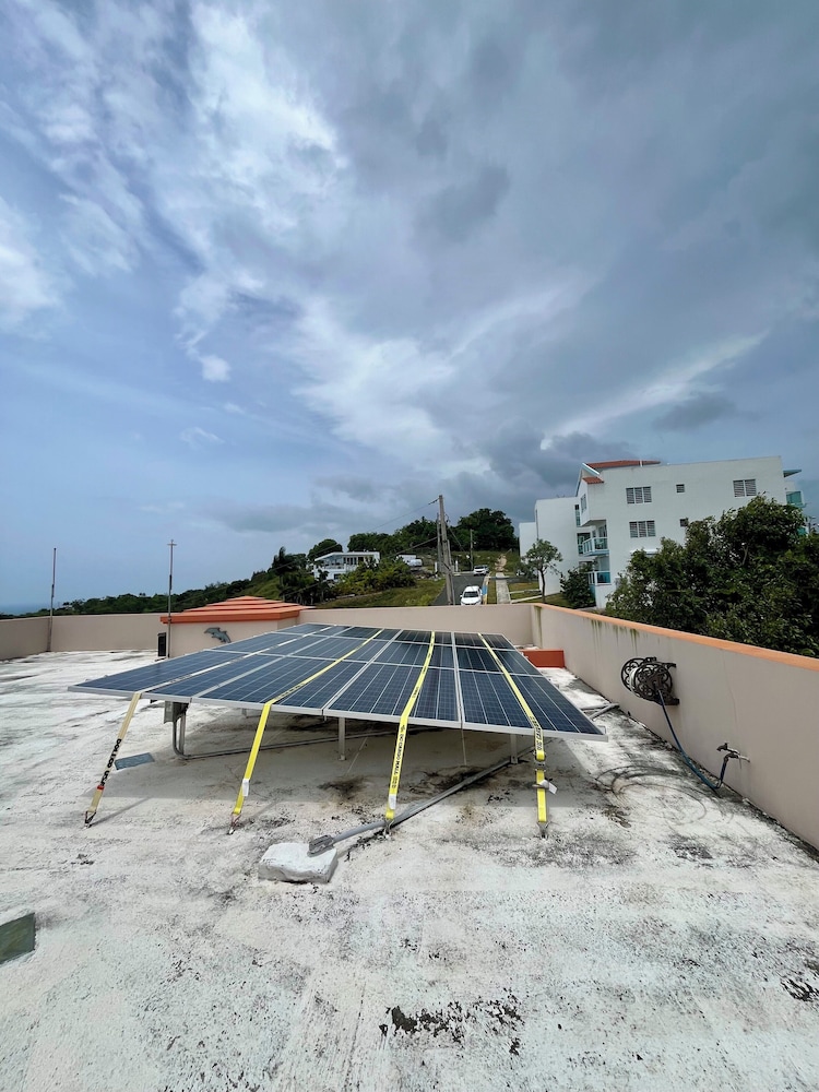 Ocean View House Quebradillas & Rooftop