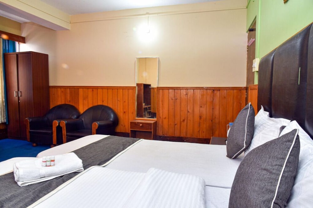 The Fortuna Hotel Lachung by Baizus