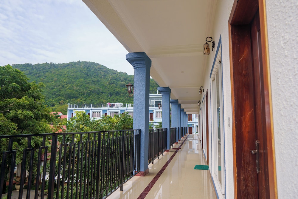 New Dragon Inn Guest House