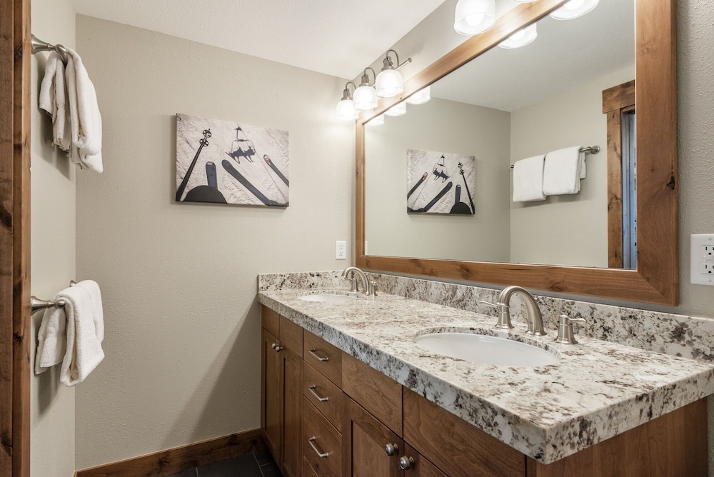 Park City Ski Resort - Snow Flower Vacation Homes