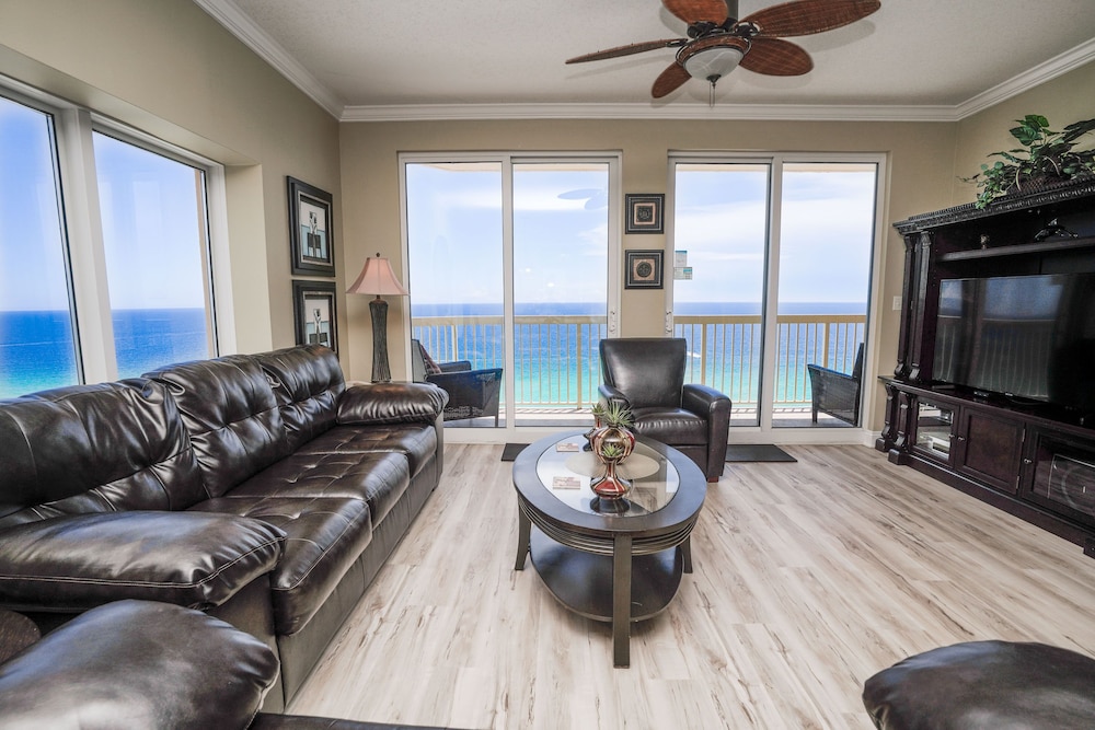 Calypso Beach Resort by Panhandle Getaways