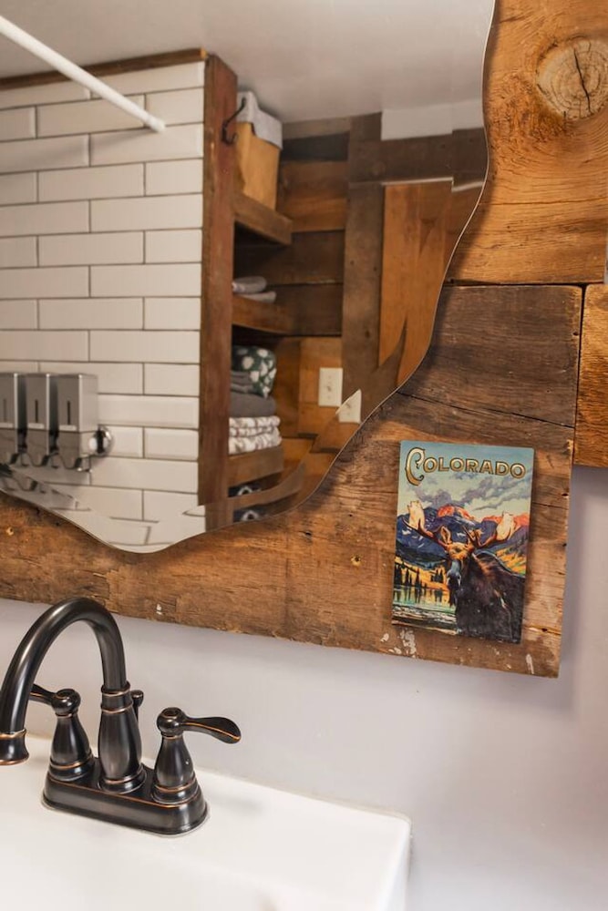Moose Room Rustic Colorado Lodge Escape