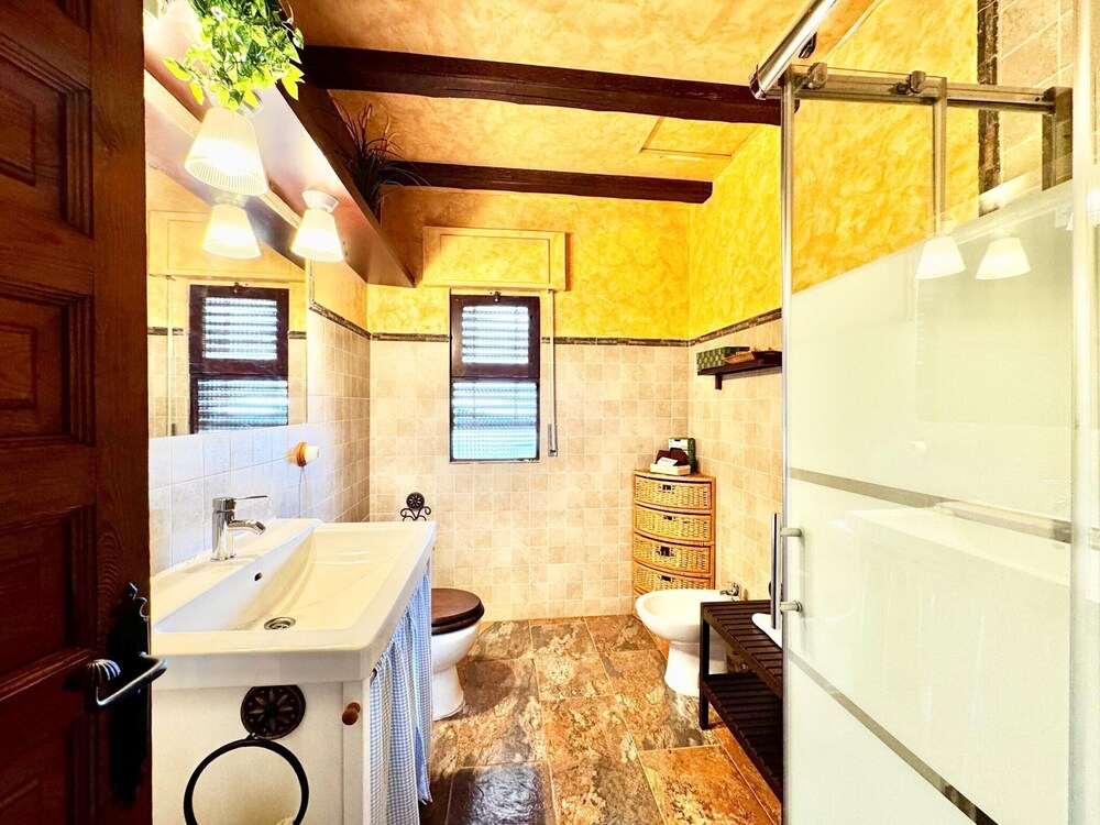 Rural Apartment With Private Garden