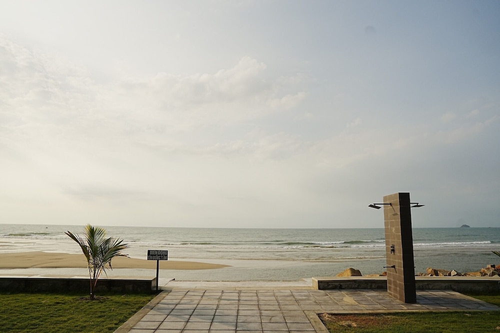 Dat Lanh Resort